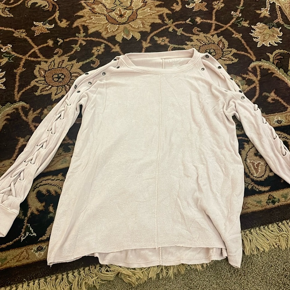 Light pink American eagle, soft and sexy long sleeve